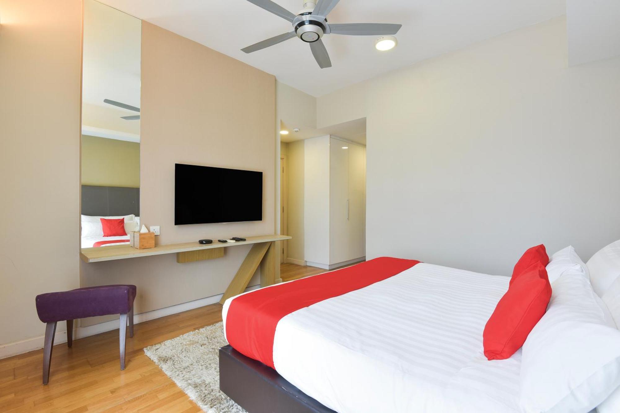 Sunday Hotel Near Petronas Twin Tower Formerly Suasana Suites Kuala Lumpur Esterno foto