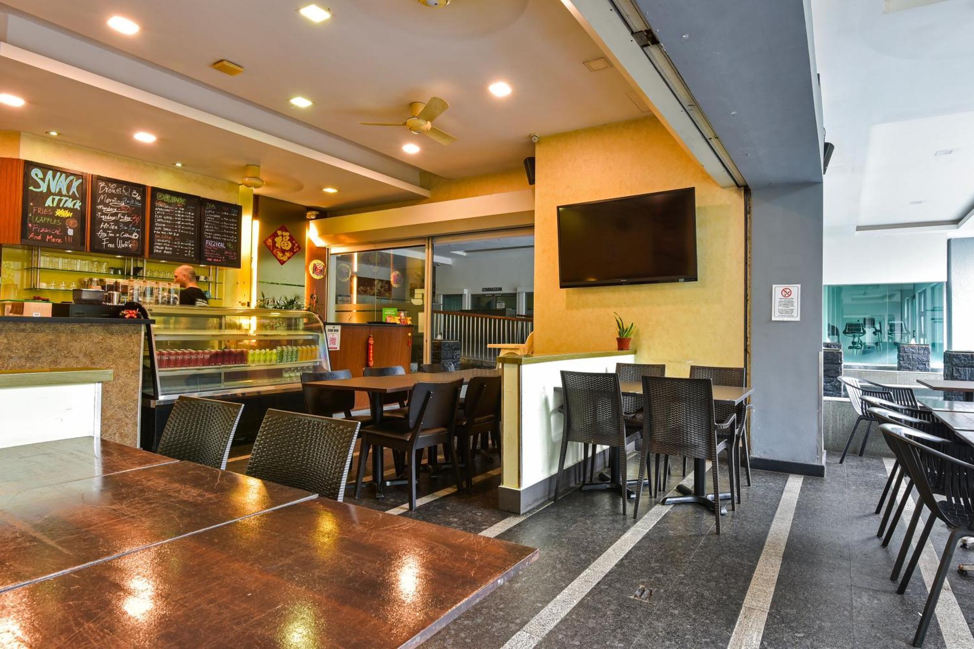 Sunday Hotel Near Petronas Twin Tower Formerly Suasana Suites Kuala Lumpur Esterno foto