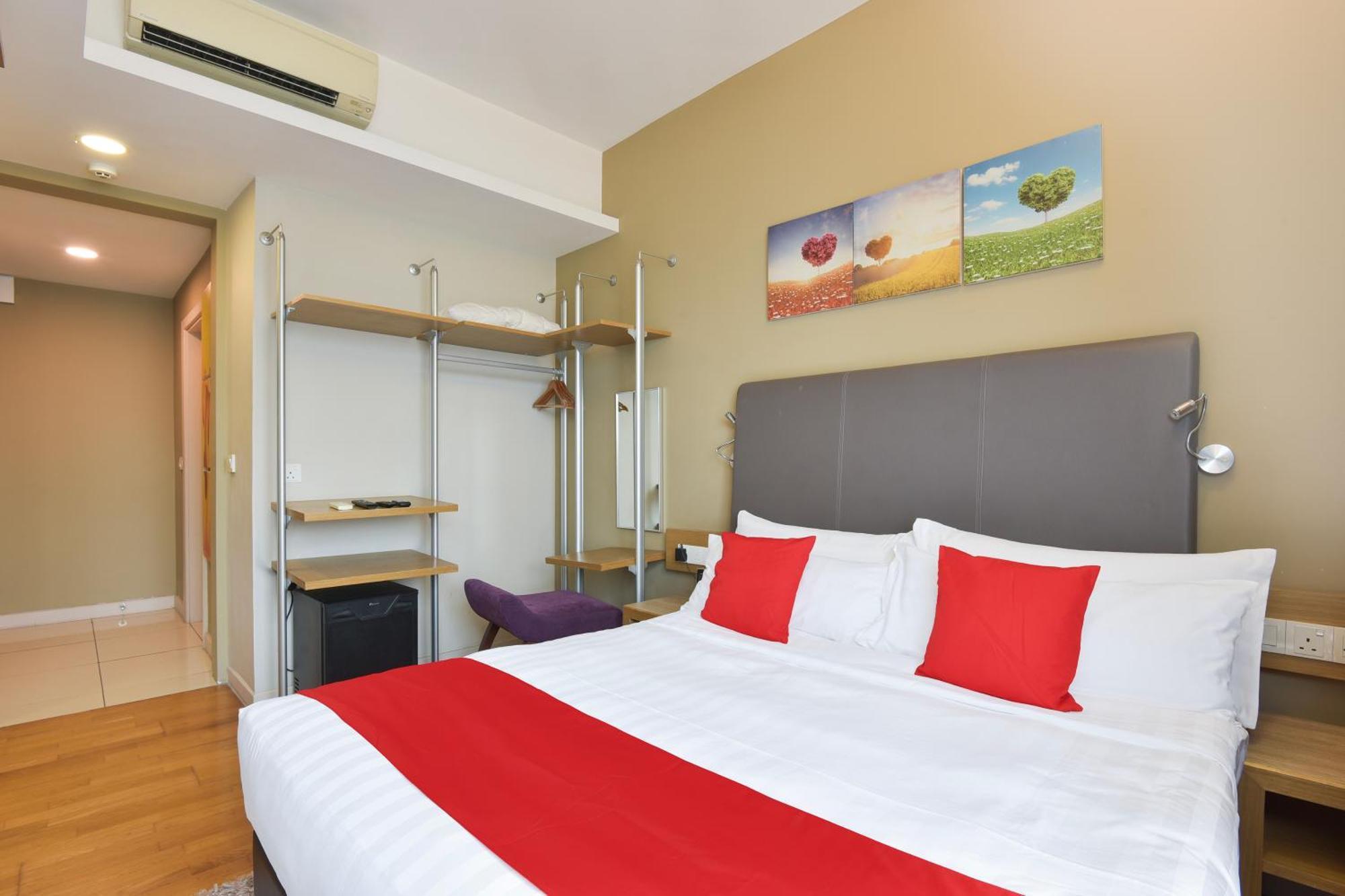 Sunday Hotel Near Petronas Twin Tower Formerly Suasana Suites Kuala Lumpur Esterno foto