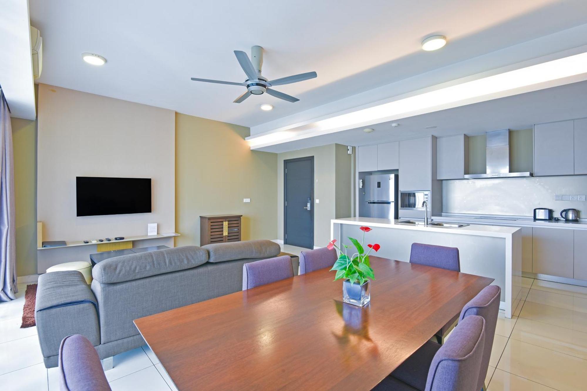 Sunday Hotel Near Petronas Twin Tower Formerly Suasana Suites Kuala Lumpur Esterno foto